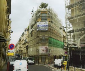 surélévation toit immeuble à Paris