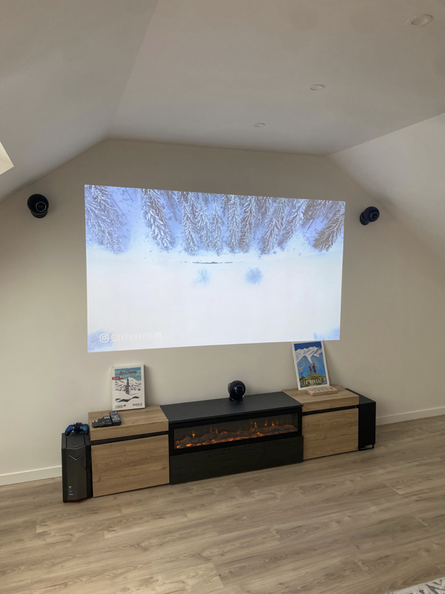 Aménagement de combles Achères 78 : espace détente home cinéma